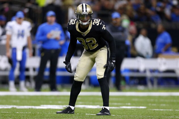 NEW ORLEANS, LA - OCTOBER 15:  Kenny Vaccaro #32 of the New Orleans Saints defends during a game against the Detroit Lions against the Detroit Lions at the Mercedes-Benz Superdome on October 15, 2017 in New Orleans, Louisiana.  (Photo by Jonathan Bachman/Getty Images)