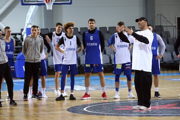 PRIENAI, LITHUANIA - JANUARY 05:  LaVar Ball, father of LaMelo and LiAngelo Ball talks to the team during a first training session with Lithuania Basketball team Vytautas Prienai on January 5, 2018 in Prienai, Lithuania.  (Photo by Getty Images/Getty Images)