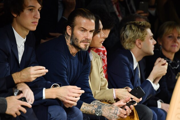 PARIS, FRANCE - JANUARY 18:  David Beckham and Victoria Beckham attend the Louis Vuitton Menswear Fall/Winter 2018-2019 show as part of Paris Fashion Week on January 18, 2018 in Paris, France.  (Photo by Pascal Le Segretain/Getty Images)