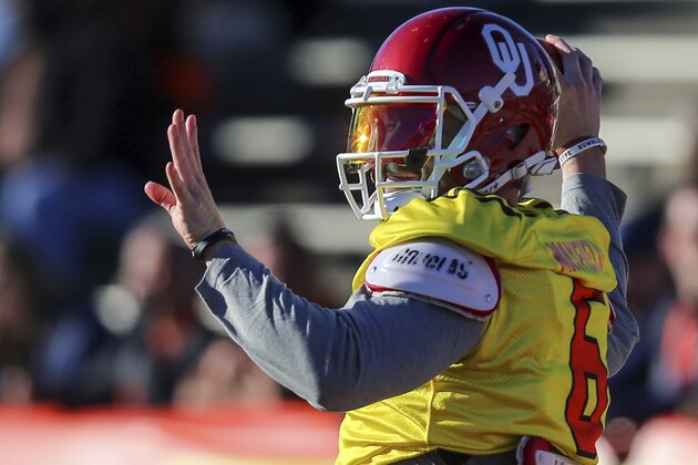 North Squad quarterback Baker Mayfield of Oklahoma (6) throws a pass during the North's team college football practice for Saturday's Senior Bowl, Tuesday, Jan. 23, 2018, in Mobile, Ala. (AP Photo/Butch Dill)