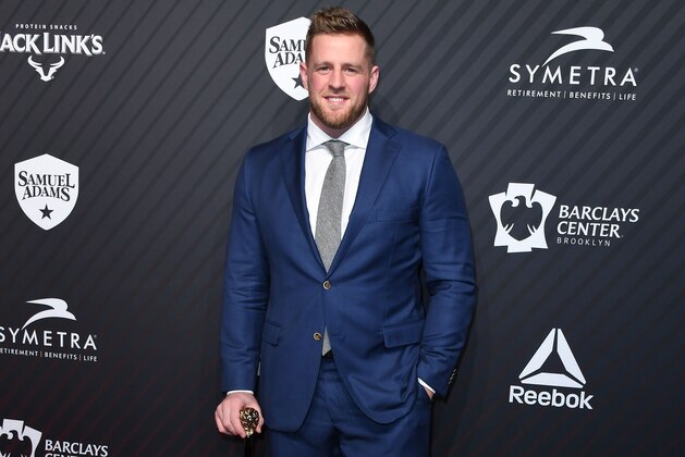American football player J. J. Watt arrives for the 2017 Sports Illustrated Sportsperson of the Year Award Show on December 5, 2017, at Barclays Center in New York City.  / AFP PHOTO / ANGELA WEISS        (Photo credit should read ANGELA WEISS/AFP/Getty Images)