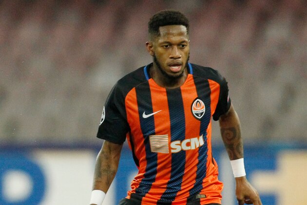 Shakhtar Donetsk's Brazilian midfielder Fred controls the ball during the UEFA Champions League Group F football match Napoli vs Shakhtar Donetsk on November 21, 2017 at the San Paolo stadium in Naples. / AFP PHOTO / Carlo Hermann (Photo credit should read CARLO HERMANN/AFP/Getty Images) Shakhtar Donetsk's Brazilian midfielder Fred controls the ball during the UEFA Champions League Group F football match Napoli vs Shakhtar Donetsk on November 21, 2017 at the San Paolo stadium in Naples. / AFP PHOTO / Carlo Hermann (Photo credit should read CARLO HERMANN/AFP/Getty Images)