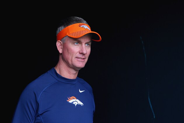 PHILADELPHIA, PA - NOVEMBER 05: Mike McCoy, Offensive Coordinator for the Denver Broncos, walks out of the tunnel for warmups prior to the game against the Philadelphia Eagles at Lincoln Financial Field on November 5, 2017 in Philadelphia, Pennsylvania. (Photo by Mitchell Leff/Getty Images) PHILADELPHIA, PA - NOVEMBER 05: Mike McCoy, Offensive Coordinator for the Denver Broncos, walks out of the tunnel for warmups prior to the game against the Philadelphia Eagles at Lincoln Financial Field on November 5, 2017 in Philadelphia, Pennsylvania. (Photo by Mitchell Leff/Getty Images)