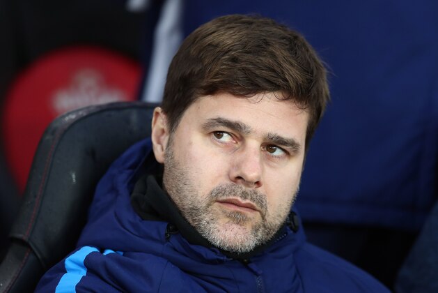 SOUTHAMPTON, ENGLAND - JANUARY 21:  Mauricio Pochettino, Manager of Tottenham Hotspur looks on prior to the Premier League match between Southampton and Tottenham Hotspur at St Mary's Stadium on January 21, 2018 in Southampton, England.  (Photo by Catherine Ivill/Getty Images)