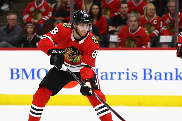 CHICAGO, IL - JANUARY 07:  Patrick Kane #88 of the Chicago Blackhawks fires a shot against the Edmonton Oilers at the United Center on January 7, 2018 in Chicago, Illinois. The Blackhawks defeated the Oilers 4-1.  (Photo by Jonathan Daniel/Getty Images)