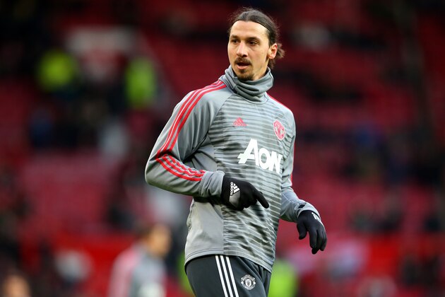 MANCHESTER, ENGLAND - DECEMBER 26:  Zlatan Ibrahimovic of Manchester United warms up ahead of the Premier League match between Manchester United and Burnley at Old Trafford on December 26, 2017 in Manchester, England.  (Photo by Alex Livesey/Getty Images)