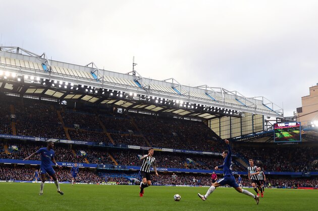 LONDON, ENGLAND - JANUARY 28: General view of the action inside the stadium during the Emirates FA Cup Fourth Round match between Chelsea and Newcastle United on January 28, 2018 in London, United Kingdom. (Photo by Catherine Ivill/Getty Images)