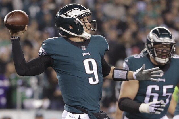Philadelphia Eagles' Nick Foles throws during the first half of the NFL football NFC championship game against the Minnesota Vikings Sunday, Jan. 21, 2018, in Philadelphia. (AP Photo/Matt Slocum)