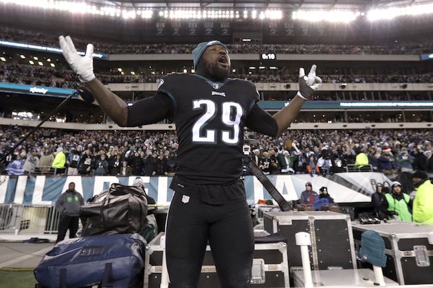 Philadelphia Eagles' LeGarrette Blount cheers during the second half of an NFL football game against the Oakland Raiders, Monday, Dec. 25, 2017, in Philadelphia. Philadelphia won 19-10. (AP Photo/Michael Perez)