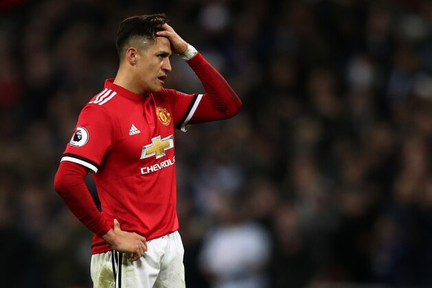 LONDON, ENGLAND - JANUARY 31: A dejected looking Alexis Sanchez of Manchester United during the Premier League match between Tottenham Hotspur and Manchester United at Wembley Stadium on January 31, 2018 in London, England. (Photo by Catherine Ivill/Getty Images)