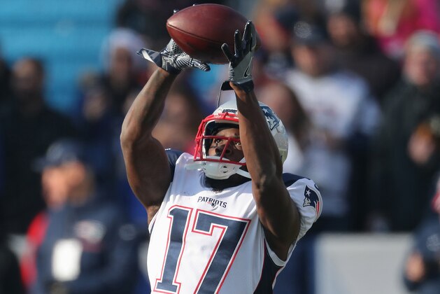 BUFFALO, NY - DECEMBER 3: Bernard Reedy #17 of the New England Patriots catches a pass during pre-game warmups before the start of NFL game action against the Buffalo Bills at New Era Field on December 3, 2017 in Buffalo, New York. (Photo by Tom Szczerbowski/Getty Images)
