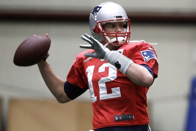 New England Patriots quarterback Tom Brady throws during a practice Wednesday, Jan. 31, 2018, in Minneapolis. The Patriots are scheduled to face the Philadelphia Eagles in the NFL Super Bowl 52 football game Sunday, Feb. 4. (AP Photo/Mark Humphrey)