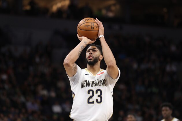 MINNEAPOLIS, MN - FEBRUARY 3:  Anthony Davis #23 of the New Orleans Pelicans shoots the ball against the Minnesota Timberwolves on February 3, 2018 at Target Center in Minneapolis, Minnesota. NOTE TO USER: User expressly acknowledges and agrees that, by downloading and or using this Photograph, user is consenting to the terms and conditions of the Getty Images License Agreement. Mandatory Copyright Notice: Copyright 2018 NBAE (Photo by Jordan Johnson/NBAE via Getty Images)