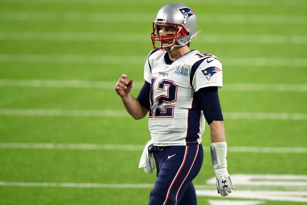 MINNEAPOLIS, MN - FEBRUARY 04:  Tom Brady #12 of the New England Patriots takes the field in the first quarter in Super Bowl LII at U.S. Bank Stadium on February 4, 2018 in Minneapolis, Minnesota.  (Photo by Gregory Shamus/Getty Images)