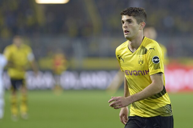 DORTMUND, GERMANY - SEPTEMBER 23: Christian Pulisic of Dortmund looks on during the Bundesliga match between Borussia Dortmund and Borussia Moenchengladbach at Signal Iduna Park on September 23, 2017 in Dortmund, Germany. (Photo by TF-Images/TF-Images via Getty Images)