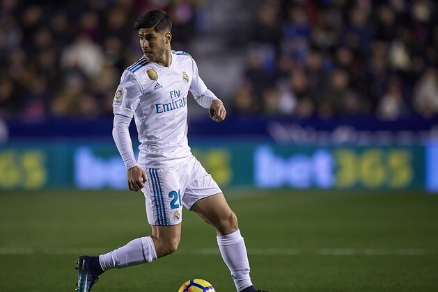 VALENCIA, SPAIN - FEBRUARY 03: Marco Asensio of Real Madrid in action during the La Liga match between Levante and Real Madrid at Ciutat de Valencia Stadium on February 3, 2018 in Valencia, Spain. (Photo by Quality Sport Images/Getty Images)