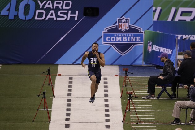 Ohio State defensive back Marshon Lattimore runs a drill at the NFL football scouting combine Monday, March 6, 2017, in Indianapolis. (AP Photo/David J. Phillip)
