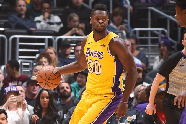 LOS ANGELES, CA - FEBRUARY 6:  Julius Randle #30 of the Los Angeles Lakers handles the ball against the Phoenix Suns on February 6, 2018 at STAPLES Center in Los Angeles, California. NOTE TO USER: User expressly acknowledges and agrees that, by downloading and/or using this Photograph, user is consenting to the terms and conditions of the Getty Images License Agreement. Mandatory Copyright Notice: Copyright 2018 NBAE (Photo by Andrew D. Bernstein/NBAE via Getty Images)