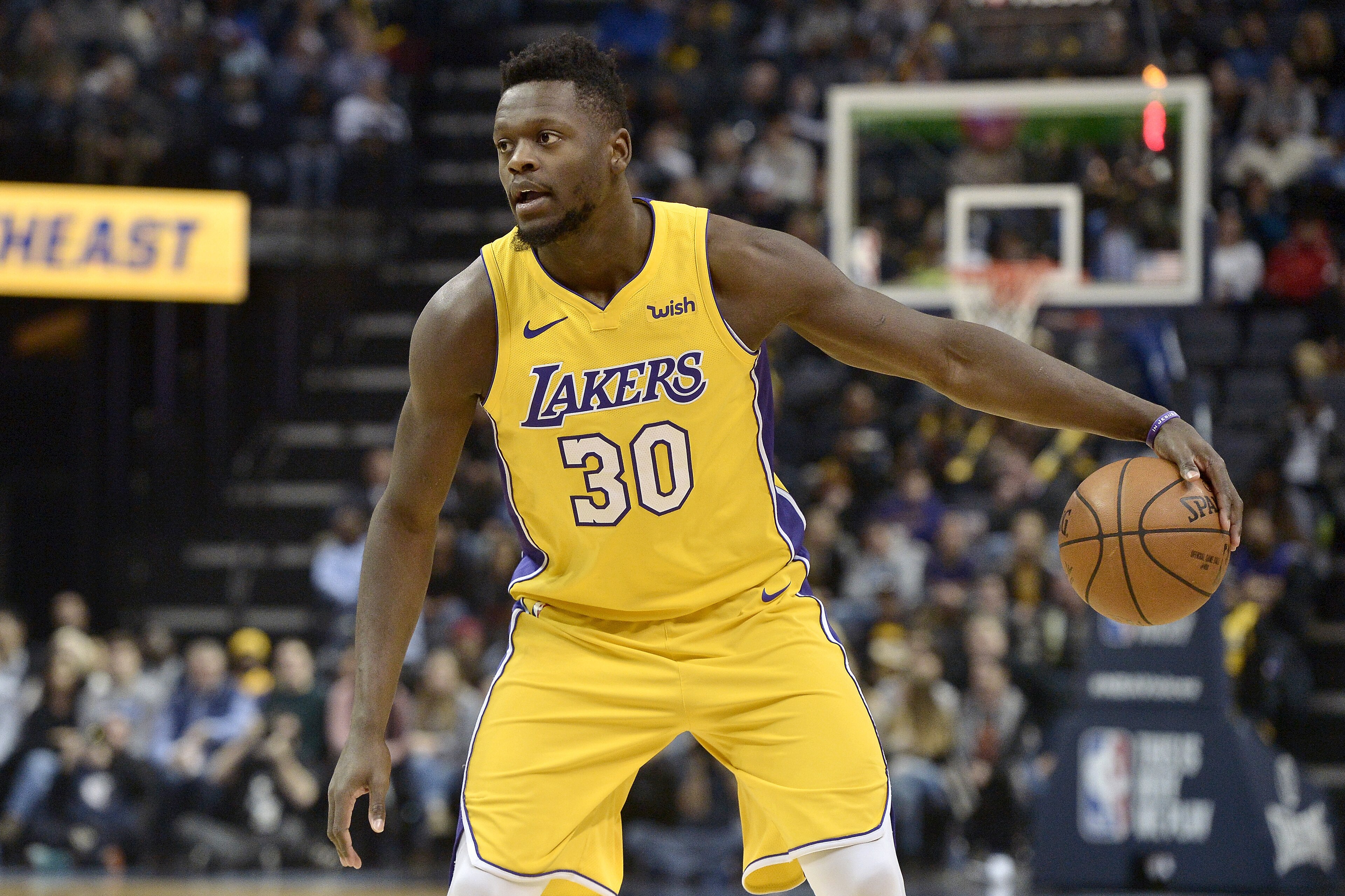 Los Angeles Lakers forward Julius Randle (30) plays in the first half of an NBA basketball game against the Memphis Grizzlies Tuesday, Jan. 16, 2018, in Memphis, Tenn. (AP Photo/Brandon Dill)