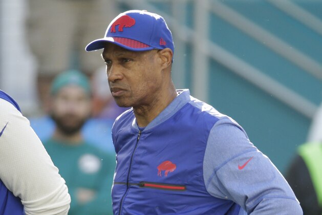 Buffalo Bills defensive coordinator Leslie Frazier watches the team practice before, an NFL football game against the Miami Dolphins, Sunday, Dec. 31, 2017, in Miami Gardens, Fla. (AP Photo/Lynne Sladky)