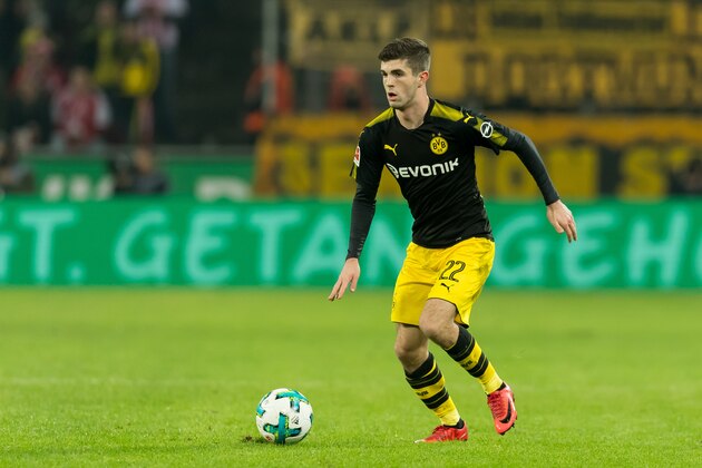 COLOGNE, GERMANY - FEBRUARY 02: Christian Pulisic of Dortmund controls the ball during the Bundesliga match between 1. FC Koeln and Borussia Dortmund at RheinEnergieStadion on February 2, 2018 in Cologne, Germany. (Photo by TF-Images/TF-Images via Getty Images)
