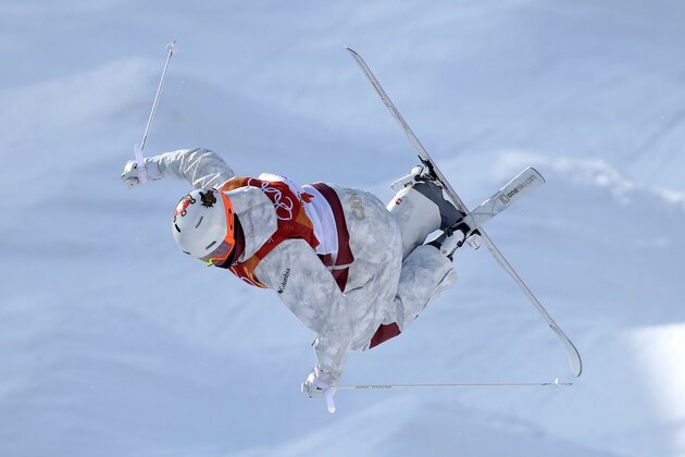 PYEONGCHANG-GUN, SOUTH KOREA - FEBRUARY 08:  Mogul Skier Mikael Kingsbury of Canada trains ahead of the PyeongChang 2018 Winter Olympic Games at Phoenix Park on February 8, 2018 in Pyeongchang-gun, South Korea.  (Photo by Cameron Spencer/Getty Images)