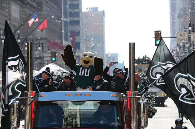 PHILADELPHIA, PA - FEBRUARY 08: Swoop the Philadelphia Eagles mascot leads off the Eagles Super Bowl Victory Parade on February 8, 2018 in Philadelphia, Pennsylvania. (Photo by Rich Schultz/Getty Images)