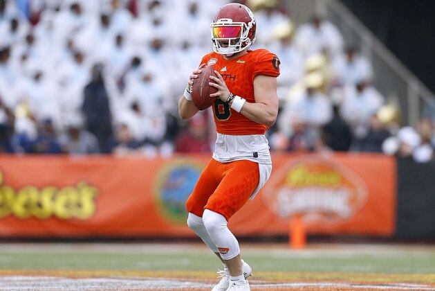 MOBILE, AL - JANUARY 27:  Baker Mayfield #6 of the North team throws the ball during the Reese's Senior Bowl at Ladd-Peebles Stadium on January 27, 2018 in Mobile, Alabama.  (Photo by Jonathan Bachman/Getty Images)