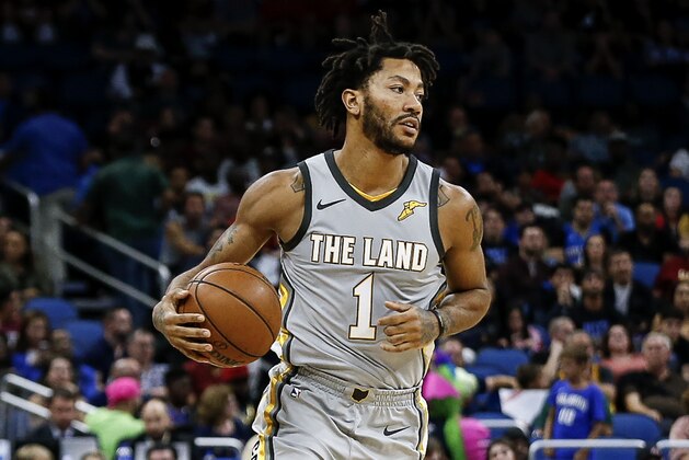 ORLANDO, FL - FEBRUARY 6: Derrick Rose #1 of the Cleveland Cavaliers brings the ball up court during the game against the Orlando Magic at the Amway Center on February 6, 2018 in Orlando, Florida. The Magic defeated the Cavaliers 116 to 98. NOTE TO USER: User expressly acknowledges and agrees that, by downloading and or using this photograph, User is consenting to the terms and conditions of the Getty Images License Agreement. (Photo by Don Juan Moore/Getty Images)