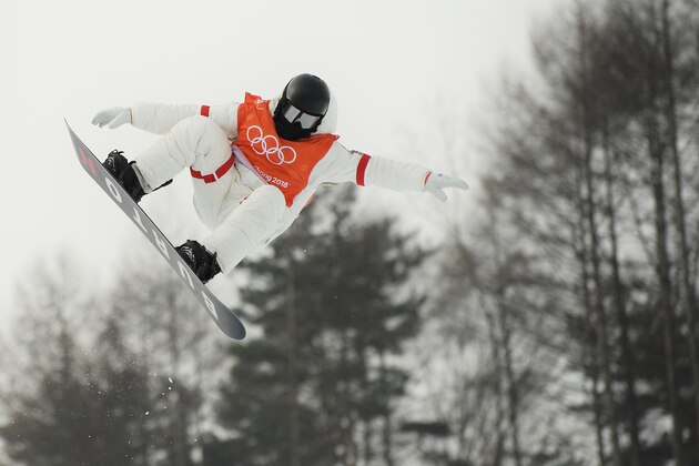 PYEONGCHANG-GUN, SOUTH KOREA - FEBRUARY 09:  Shaun White of the United States trains ahead of the PyeongChang 2018 Winter Olympic Games at on February 9, 2018 in Pyeongchang-gun, South Korea.  (Photo by David Ramos/Getty Images)