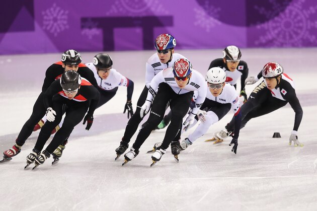 GANGNEUNG, SOUTH KOREA - FEBRUARY 13:  Korea, Hungary, the United States and Japan compete during the Men's 5000m Relay Short Track Speed Skating heat 2 on day four of the PyeongChang 2018 Winter Olympic Games at Gangneung Ice Arena on February 13, 2018 in Gangneung, South Korea.  (Photo by Richard Heathcote/Getty Images)