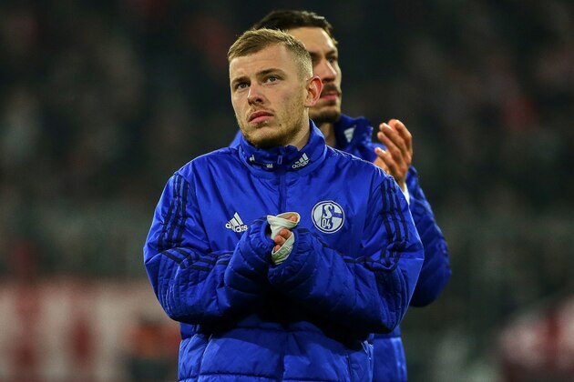 MUNICH, GERMANY - FEBRUARY 10: Max Meyer of Schalke looks dejected after the Bundesliga match between FC Bayern Muenchen and FC Schalke 04 at Allianz Arena on February 10, 2018 in Munich, Germany. (Photo by TF-Images/Getty Images)