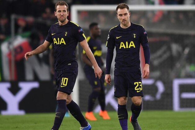 TURIN, ITALY - FEBRUARY 13:  Harry Kane of Tottenham Hotspur and Christian Eriksen of Tottenham Hotspur look dejected after Juventus score a goal during the UEFA Champions League Round of 16 First Leg  match between Juventus and Tottenham Hotspur at Allianz Stadium on February 13, 2018 in Turin, Italy.  (Photo by Michael Regan/Getty Images)