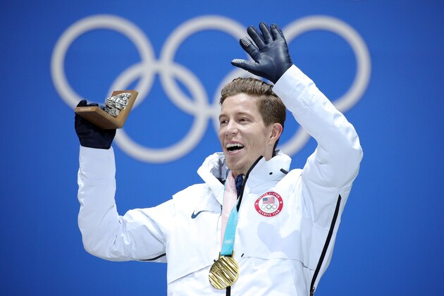 PYEONGCHANG-GUN, SOUTH KOREA - FEBRUARY 14:  Gold medalist Shaun White of the United States poses during the medal ceremony for the Snowboard Men's Halfpipe Final on day five of the PyeongChang 2018 Winter Olympics at Medal Plaza on February 14, 2018 in Pyeongchang-gun, South Korea.  (Photo by Andreas Rentz/Getty Images)