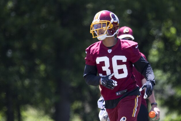 Washington Redskins' safety Su'a Cravens (36) runs during the first day of the NFL football teams minicamp at Redskins Park in Ashburn, Va., Tuesday, June 14, 2016. (AP Photo/Manuel Balce Ceneta)