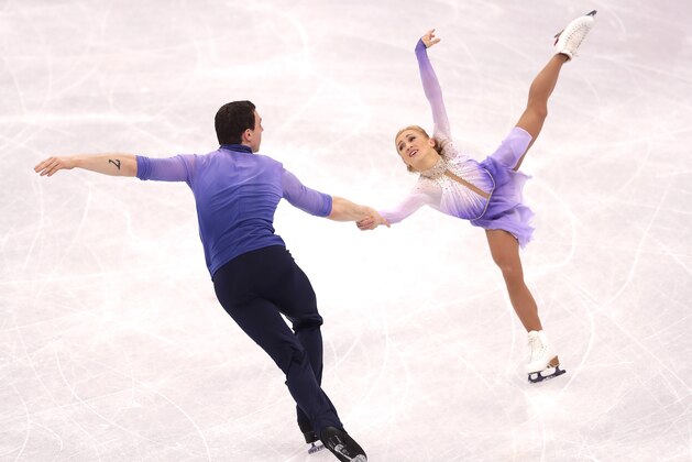 GANGNEUNG, SOUTH KOREA - FEBRUARY 15:  Aljona Savchenko and Bruno Massot of Germany compete during the Pair Skating Free Skating at Gangneung Ice Arena on February 15, 2018 in Gangneung, South Korea.  (Photo by Richard Heathcote/Getty Images)