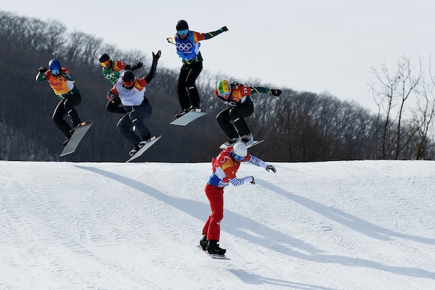 PYEONGCHANG-GUN, SOUTH KOREA - FEBRUARY 15:  Alex Pullin of Australia (yellow), Jarryd Hughes of Australia (black), Pierre Vaultier of France (red), Cameron Bolton of Australia (blue) and Alessandro Hammerle of Austria (white) compete during the Men's Snowboard Cross Semifinals on day six of the PyeongChang 2018 Winter Olympic Games at Phoenix Snow Park on February 15, 2018 in Pyeongchang-gun, South Korea.  (Photo by David Ramos/Getty Images)