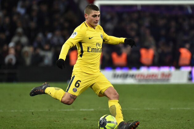 Paris Saint-Germain's Italian midfielder Marco Verratti kicks the ball  during the French L1 football match between Toulouse (TFC) and Paris Saint-Germain (PSG) on February 10, 2018, in Toulouse, southern France. / AFP PHOTO / PASCAL PAVANI        (Photo credit should read PASCAL PAVANI/AFP/Getty Images)