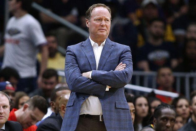 NEW ORLEANS, LA - NOVEMBER 13:  Head coach Mike Budenholzer of the Atlanta Hawks reacts during the second half of a game against the New Orleans Pelicans at the Smoothie King Center on November 13, 2017 in New Orleans, Louisiana. NOTE TO USER: User expressly acknowledges and agrees that, by downloading and or using this Photograph, user is consenting to the terms and conditions of the Getty Images License Agreement.  (Photo by Jonathan Bachman/Getty Images)