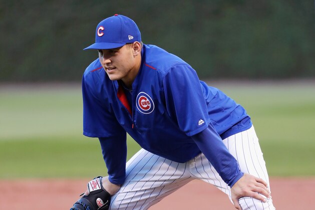 CHICAGO, IL - OCTOBER 17:  Anthony Rizzo #44 of the Chicago Cubs warms up before game three of the National League Championship Series against the Los Angeles Dodgers at Wrigley Field on October 17, 2017 in Chicago, Illinois.  (Photo by Jamie Squire/Getty Images)