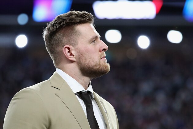 MINNEAPOLIS, MN - FEBRUARY 04:  J. J. Watt of the Houston Texans looks on prior to Super Bowl LII between the New England Patriots and the Philadelphia Eagles at U.S. Bank Stadium on February 4, 2018 in Minneapolis, Minnesota.  (Photo by Elsa/Getty Images)