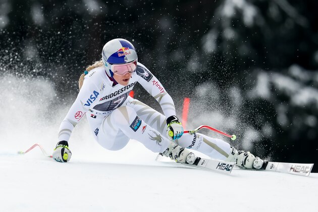 GARMISCH-PARTENKIRCHEN, GERMANY - FEBRUARY 04: Lindsey Vonn of USA competes during the Audi FIS Alpine Ski World Cup Women's Downhill on February 4, 2018 in Garmisch-Partenkirchen, Germany. (Photo by Hans Bezard/Agence Zoom/Getty Images)