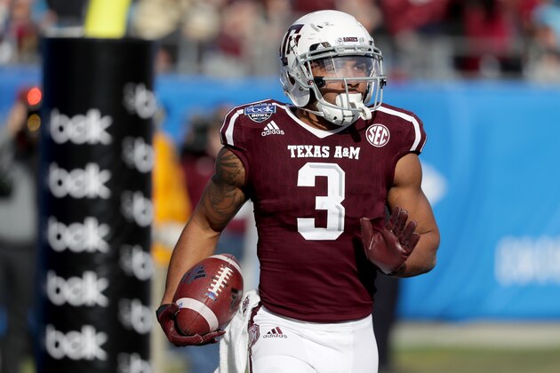 CHARLOTTE, NC - DECEMBER 29:  Christian Kirk #3 of the Texas A&M Aggies catches a touchdown against the Wake Forest Demon Deacons during the Belk Bowl at Bank of America Stadium on December 29, 2017 in Charlotte, North Carolina.  (Photo by Streeter Lecka/Getty Images)