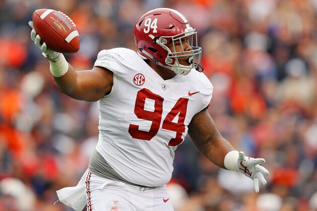 AUBURN, AL - NOVEMBER 25: Da'Ron Payne #94 of the Alabama Crimson Tide reacts after recovering a fumble during the first quarter against the Auburn Tigers at Jordan Hare Stadium on November 25, 2017 in Auburn, Alabama. (Photo by Kevin C. Cox/Getty Images) AUBURN, AL - NOVEMBER 25: Da'Ron Payne #94 of the Alabama Crimson Tide reacts after recovering a fumble during the first quarter against the Auburn Tigers at Jordan Hare Stadium on November 25, 2017 in Auburn, Alabama. (Photo by Kevin C. Cox/Getty Images)