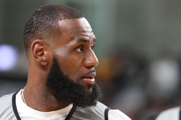 LOS ANGELES, CA - FEBRUARY 17: LeBron James #23 of Team LeBron participates in the NBA All-Star practice as part of the 2018 NBA All-Star Weekend on February 17, 2018 at the Verizon Up Arena at the LACC in Los Angeles, California. NOTE TO USER: User expressly acknowledges and agrees that, by downloading and/or using this photograph, user is consenting to the terms and conditions of the Getty Images License Agreement.  Mandatory Copyright Notice: Copyright 2018 NBAE (Photo by Nathaniel S. Butleri/NBAE via Getty Images)