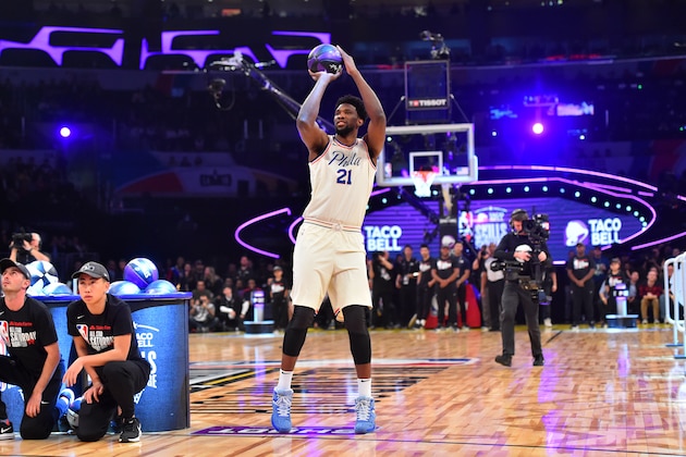 LOS ANGELES, CA - FEBRUARY 17: Joel Embiid #21 of the Philadelphia 76ers shoots the ball during the Taco Bell Skills Challenge during State Farm All-Star Saturday Night as part of the 2018 NBA All-Star Weekend on February 17, 2018 at STAPLES Center in Los Angeles, California.  NOTE TO USER: User expressly acknowledges and agrees that, by downloading and/or using this photograph, user is consenting to the terms and conditions of the Getty Images License Agreement.  Mandatory Copyright Notice: Copyright 2018 NBAE (Photo by Jesse D. Garrabrant/NBAE via Getty Images)