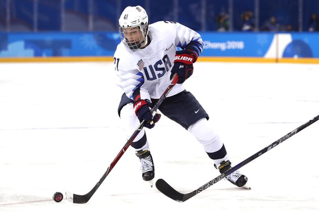 GANGNEUNG, SOUTH KOREA - FEBRUARY 11:  Hilary Knight #21 of the United States in action during the Women's Ice Hockey Preliminary Round - Group A game against Finland on day two of the PyeongChang 2018 Winter Olympic Games at Kwandong Hockey Centre on February 11, 2018 in Gangneung, South Korea.  (Photo by Ronald Martinez/Getty Images)