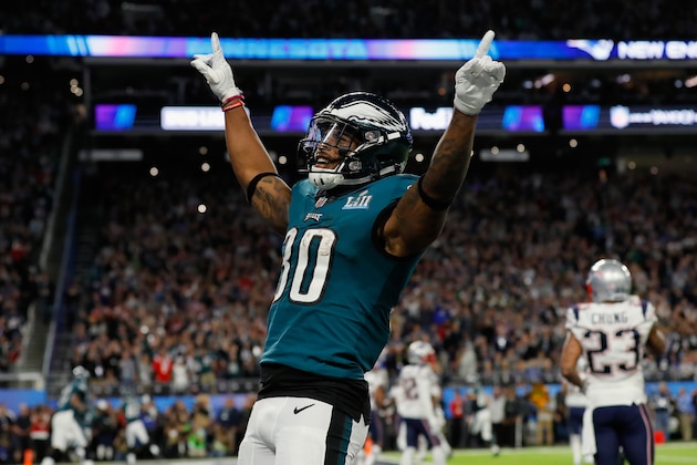 MINNEAPOLIS, MN - FEBRUARY 04:  Corey Clement #30 of the Philadelphia Eagles celebrates the play against the New England Patriots during the second quarter in Super Bowl LII at U.S. Bank Stadium on February 4, 2018 in Minneapolis, Minnesota.  (Photo by Kevin C. Cox/Getty Images)