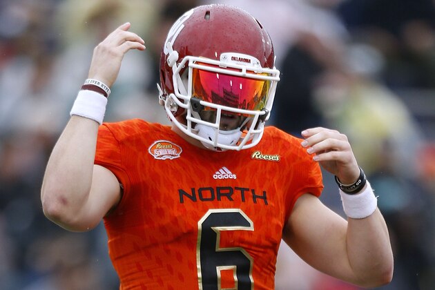 MOBILE, AL - JANUARY 27:  Baker Mayfield #6 of the North team throws the ball during the Reese's Senior Bowl at Ladd-Peebles Stadium on January 27, 2018 in Mobile, Alabama.  (Photo by Jonathan Bachman/Getty Images)