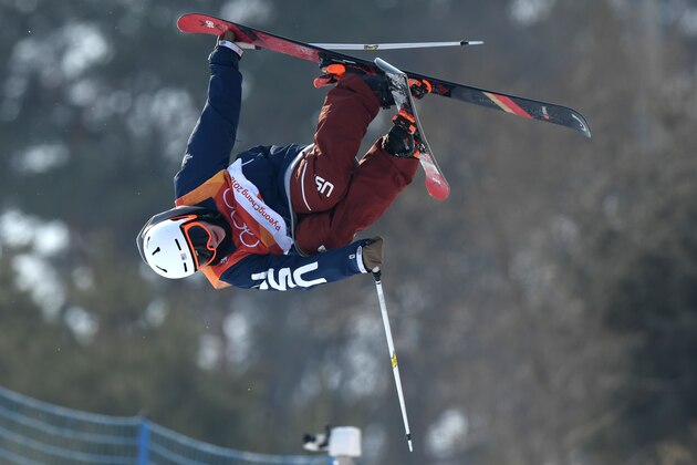 PYEONGCHANG-GUN, SOUTH KOREA - FEBRUARY 20:  Aaron Blunck of the United States competes during the Freestyle Skiing Men's Ski Halfpipe Qualification on day eleven of the PyeongChang 2018 Winter Olympic Games at Phoenix Snow Park on February 20, 2018 in Pyeongchang-gun, South Korea.  (Photo by Matthias Hangst/Getty Images)